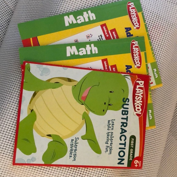 Playskool activity books - Picture 1 of 7